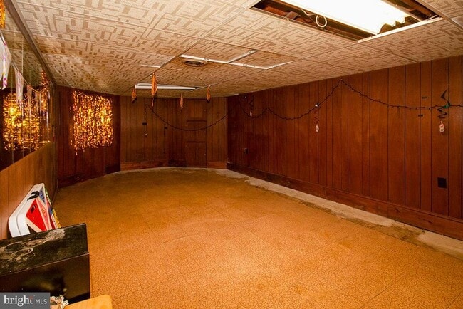 Building Photo - 316 Swarthmore Rd