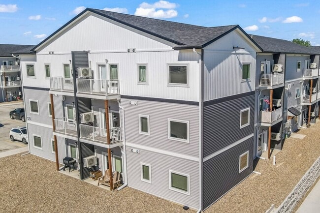Primary Photo - PrairiE Lofts A and B