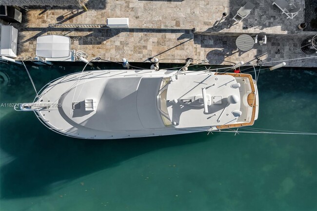 Building Photo - 232 W Seaview Dr