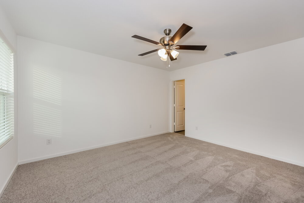 Building Photo - 1621 Sparrow Hawk Rd