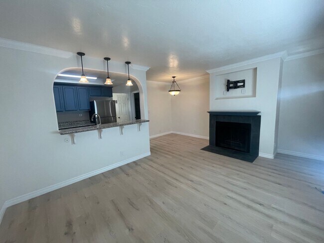 Primary Photo - Charming Updated 1 bedroom, 1 bathroom con...