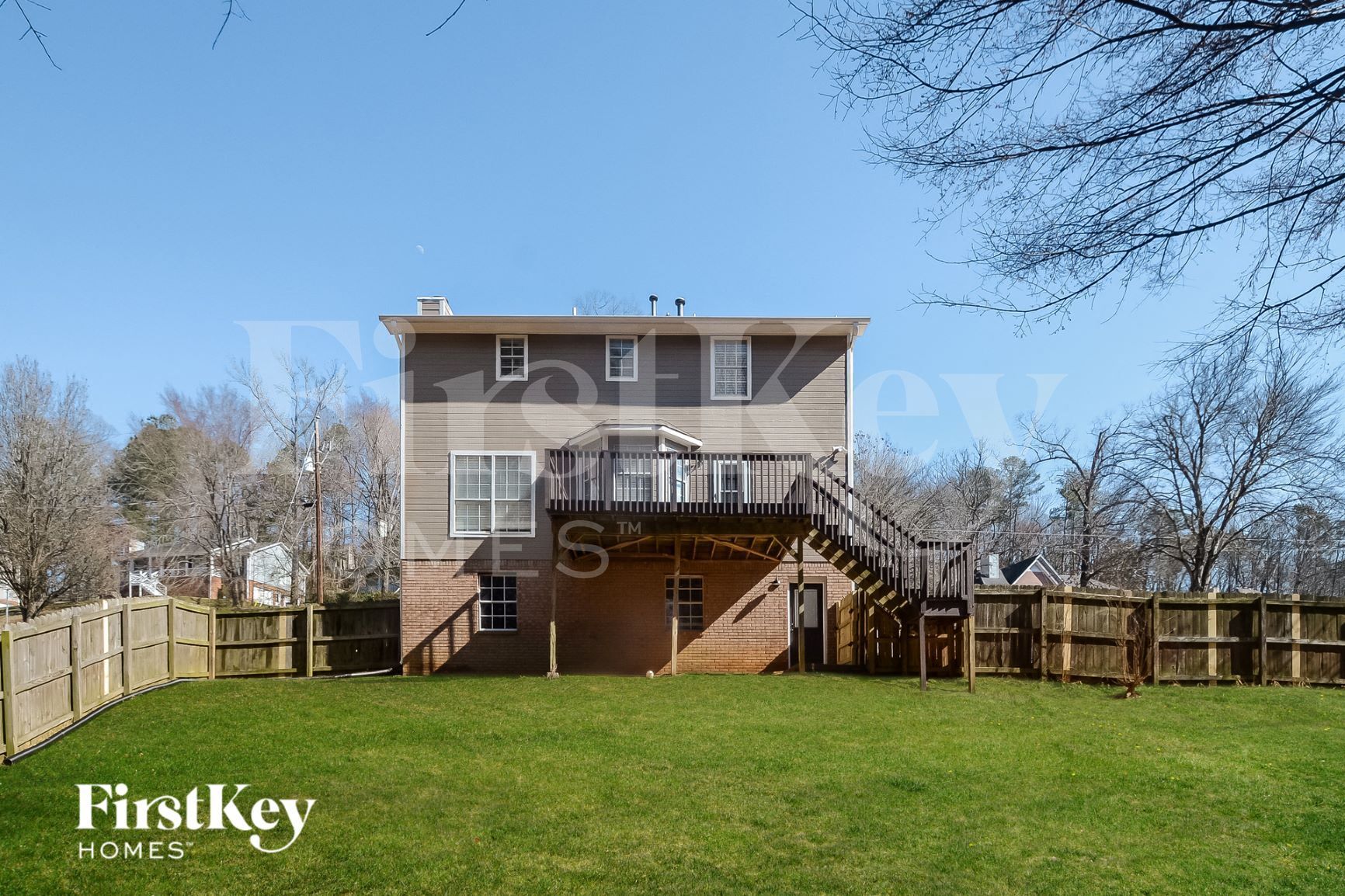 Building Photo - 1049 Independence Ct
