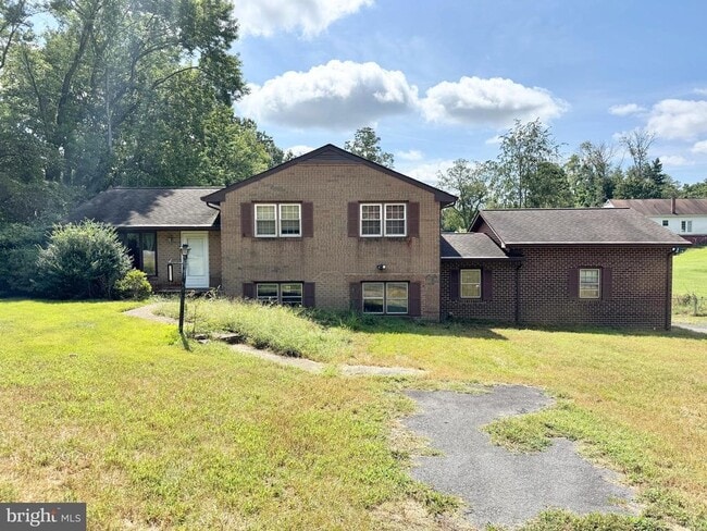 Primary Photo - 11124 Dahlgren Rd