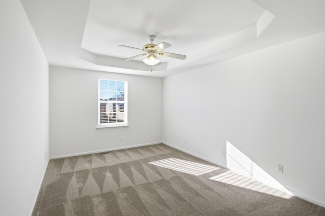 Building Photo - 1709 Juniper Dr