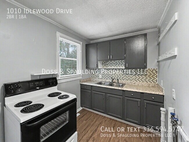Building Photo - 1010 Idlewood Dr