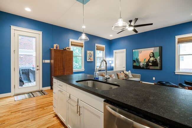 Building Photo - Amazing 3 Bedroom Home in Church Hill!! ***Available Early May 2026***