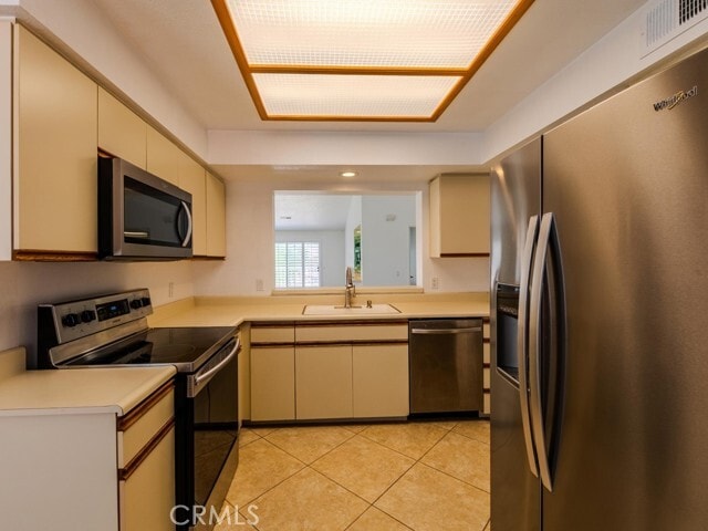 Building Photo - 363 Muirfield Dr