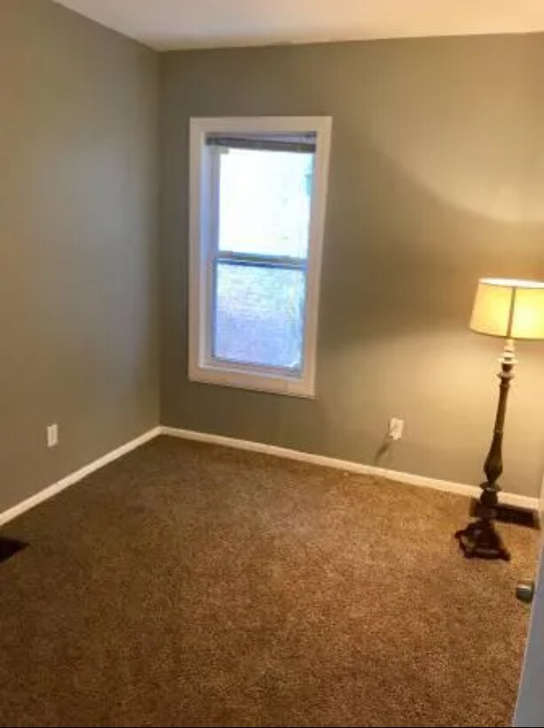 Bedroom 2 - 652 Clarissa St