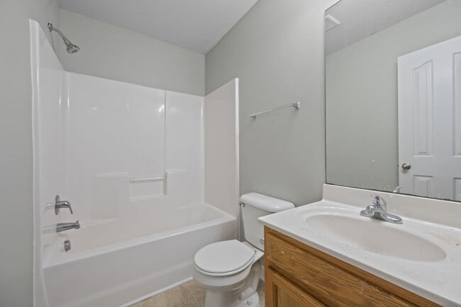 Building Photo - Welcome to Carolina Forest!