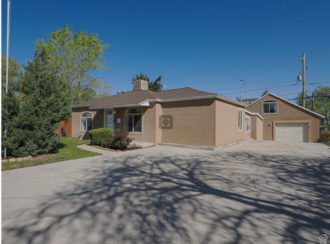 Building Photo - 4454 W 5500 S