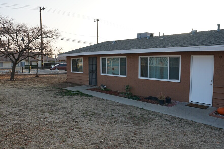 Primary Photo - 12492 3rd St