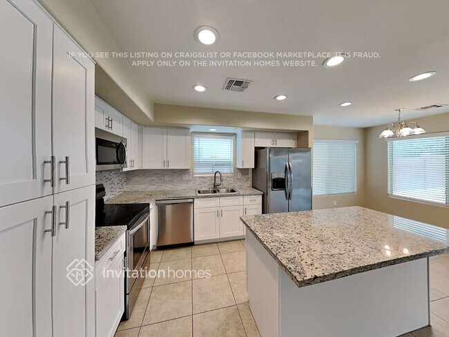 Building Photo - 12324 W Denton Ave