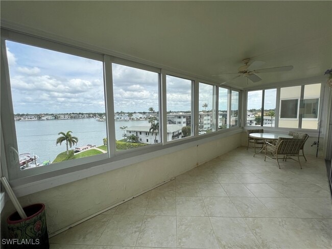Building Photo - 3420 Gulf Shore Blvd N