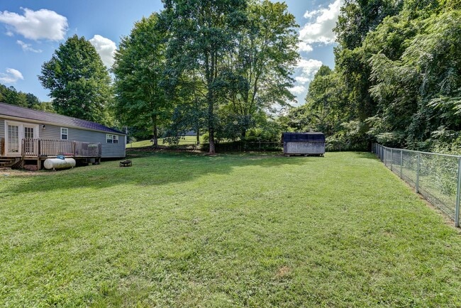 Building Photo - 1883 Powder Branch Rd