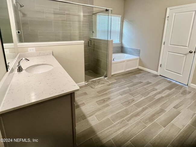 Building Photo - 7512 Chervil St