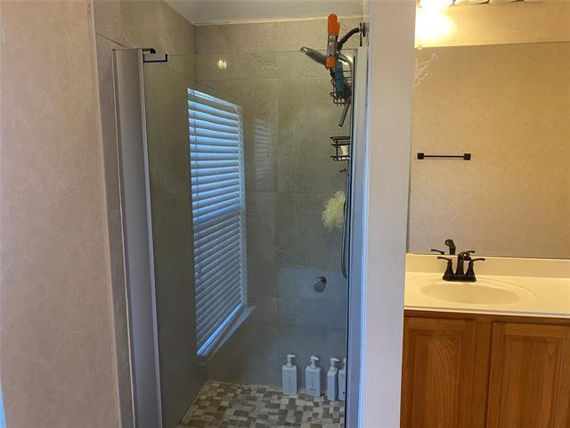 Building Photo - 1230 Donegal Ln