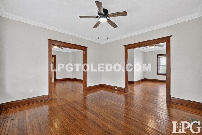 Building Photo - 414 Platt St