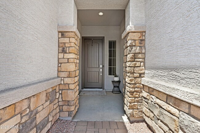 Building Photo - 20132 W Catalina Dr