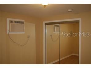 Building Photo - 1215 Skyview Blvd