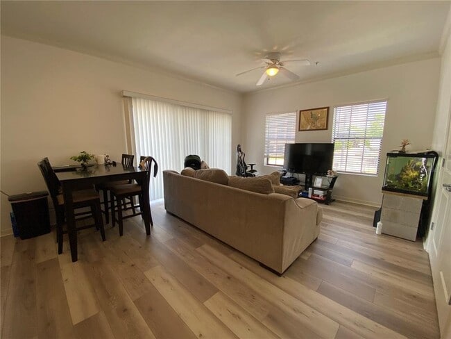 Building Photo - 20 SW 6th St