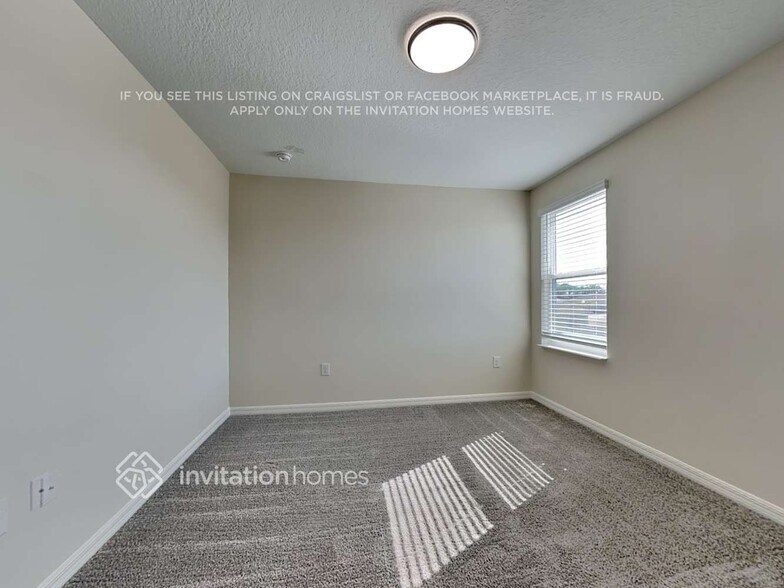 Building Photo - 4211 Bull St