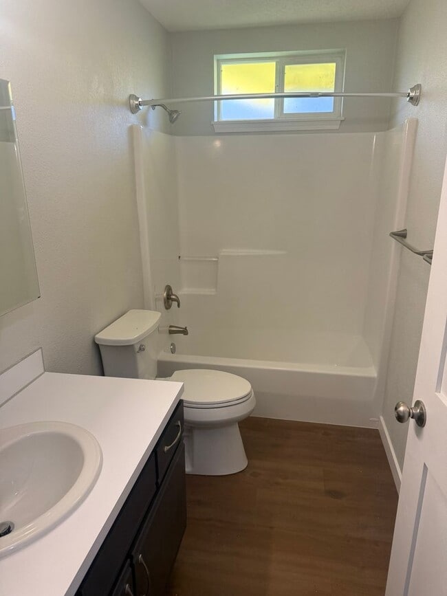 Building Photo - Mount Vernon 3 Bedroom