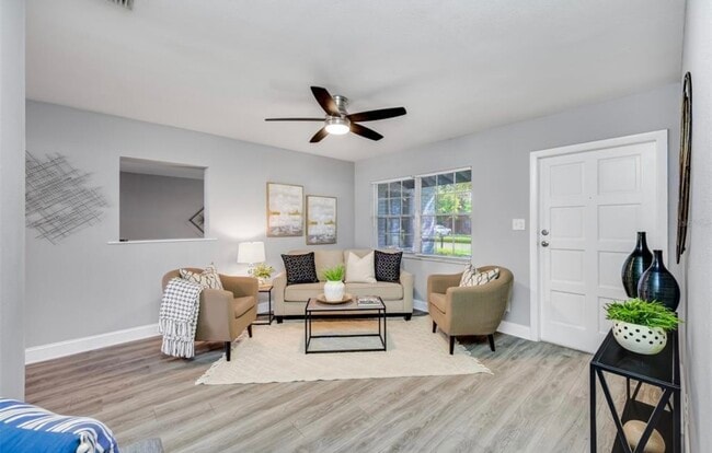 Building Photo - 3703 W Leila Ave