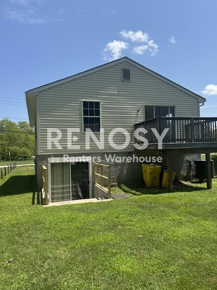Building Photo - 268 Peninsula Farm Rd