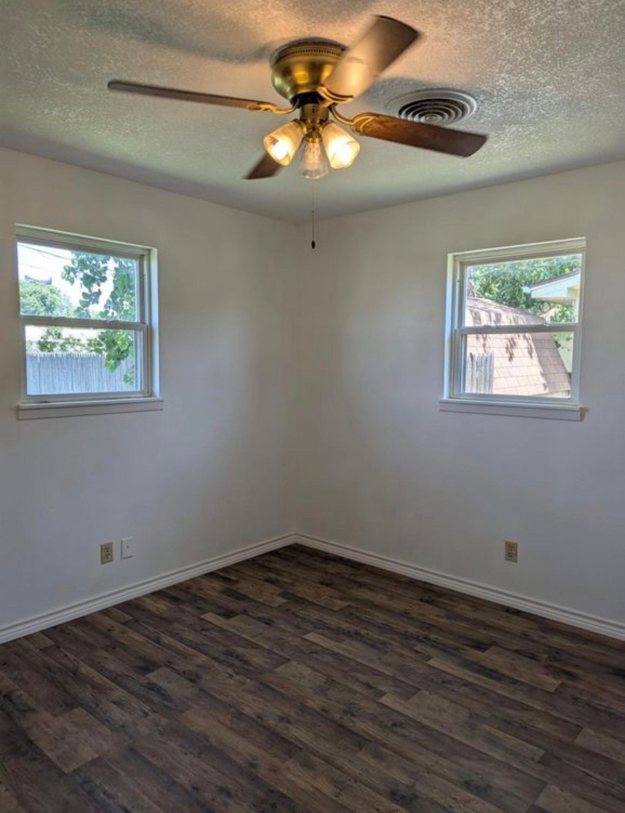 Building Photo - 5309 Oregon Trail