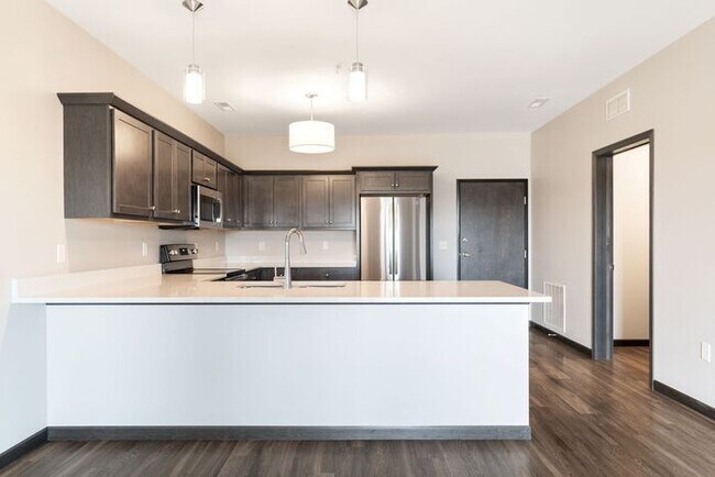 Building Photo - $1,800 | 2 Bedroom, 2 Bathroom Condo | Pets Allowed* | Available for August 1st, 2026 Move In!