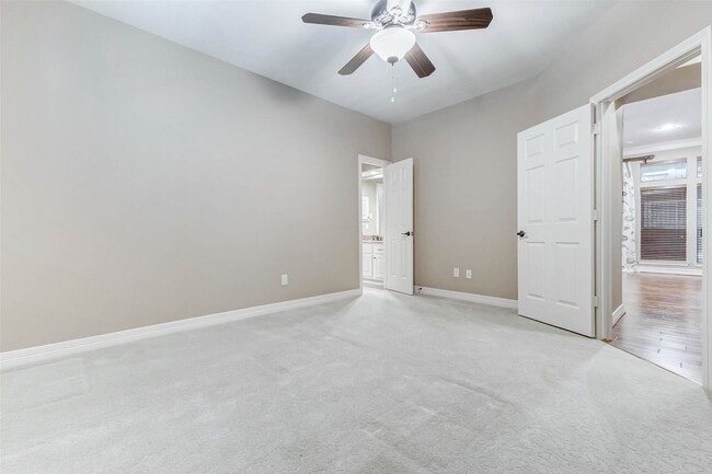 Building Photo - 1130 Wellshire Dr