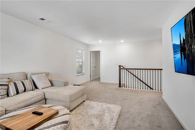 Building Photo - 1127 Trident Maple Chase