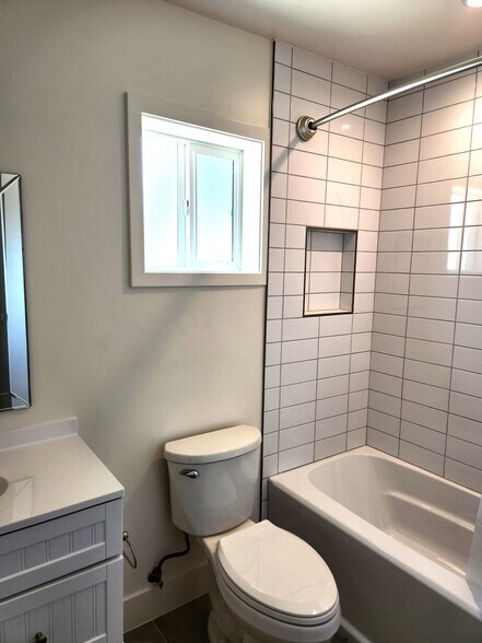 Building Photo - 6235 Aura Ave