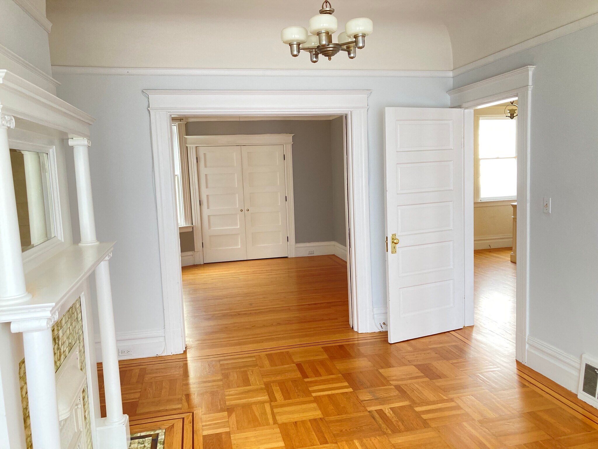 Building Photo - 924 Potrero Ave