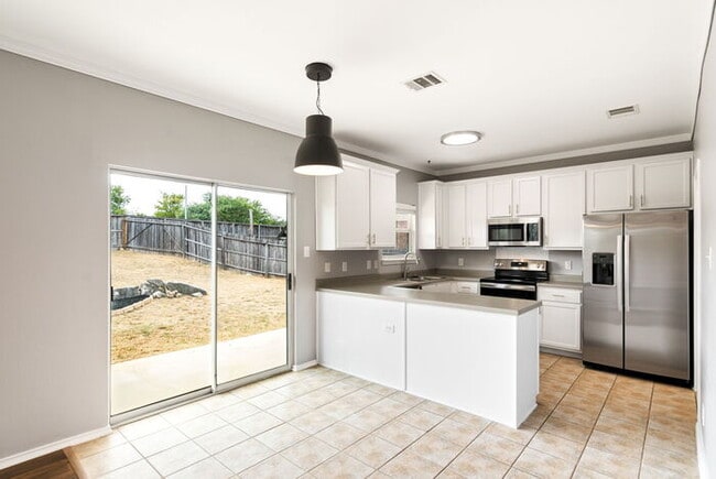 Building Photo - 2735 Encino River