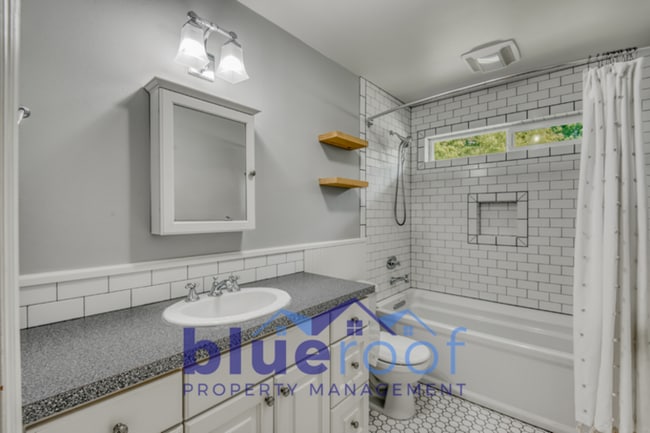 Building Photo - 28901 SW 60th Ave