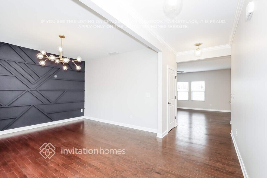Building Photo - 8617 Caruthers Dr