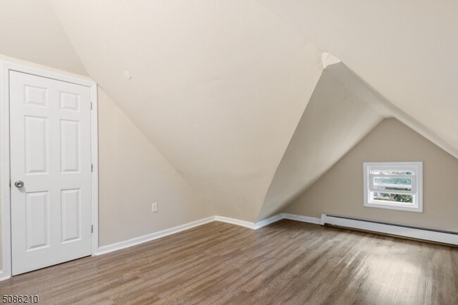 Building Photo - 50 9th Ave