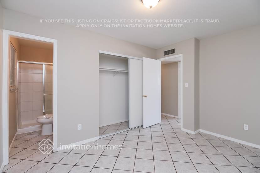 Building Photo - 5136 N 78th Ave