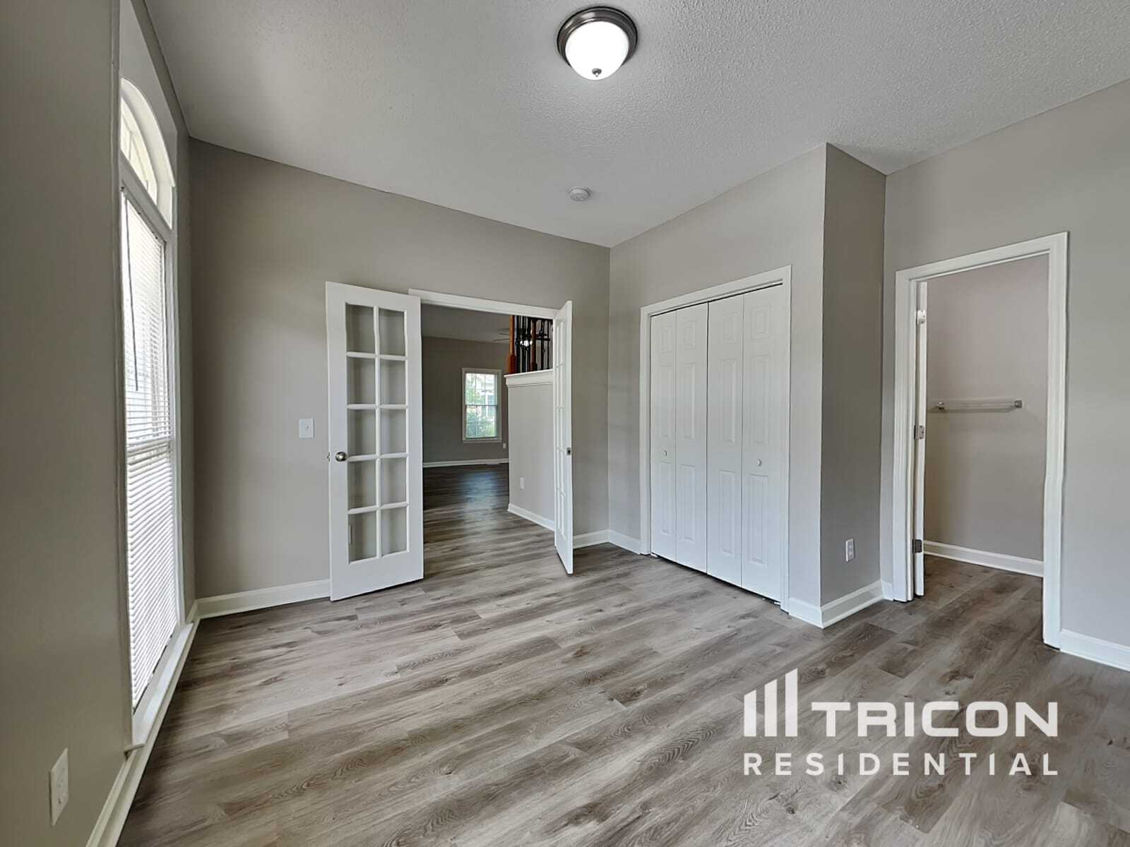 Building Photo - 229 Blair Dr