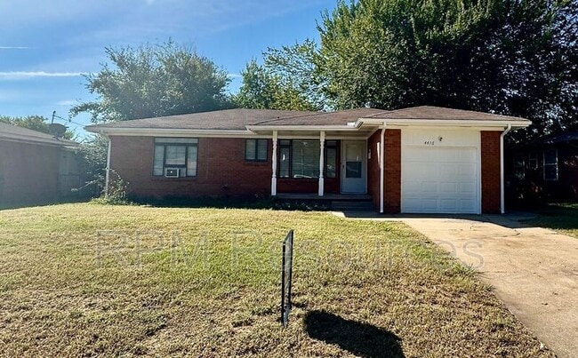 Primary Photo - 4416 NW 44th St