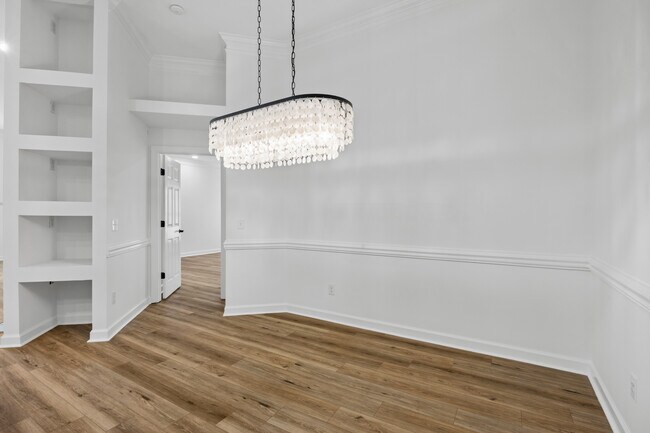 Building Photo - 32 Weatherby Cir