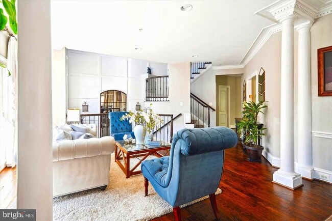Building Photo - 20366 Fallsway Terrace