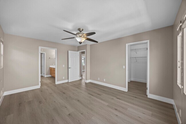 Building Photo - Beautiful detached condo in Painted Trails!