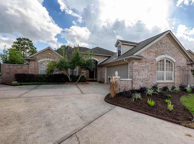 Building Photo - 2435 Thorndon Park Ct