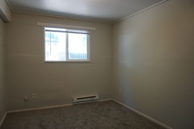 Building Photo - 3670-3672 Atlas Way