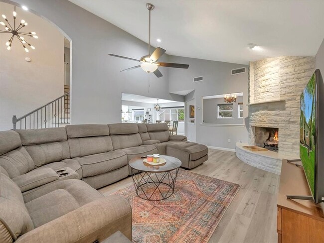 Building Photo - 5346 Apple Blossom Ln