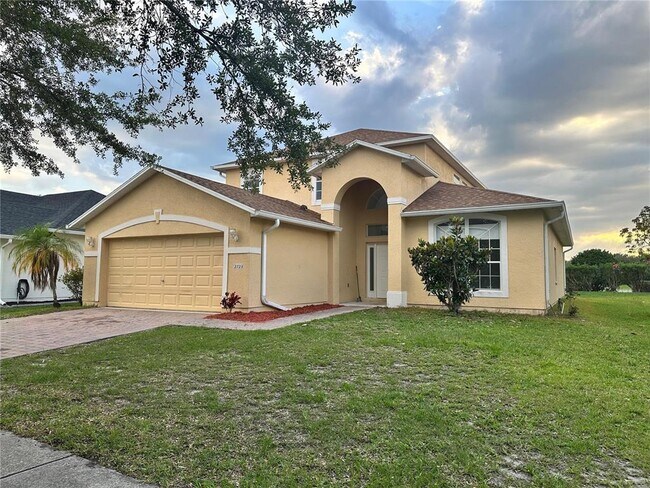 Primary Photo - 2723 Star Grass Cir