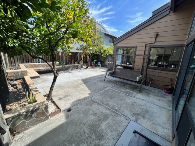 Back yard - 1298 Chewpon Ave