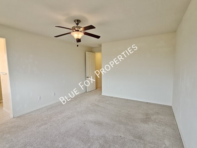 Building Photo - 12163 N Meditation Dr